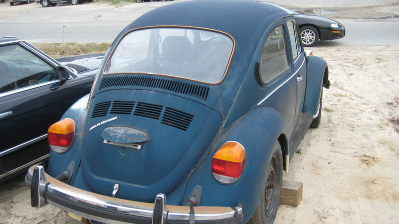 Illustration for article titled Found off the Street: 1977 Volkswagen Beetle